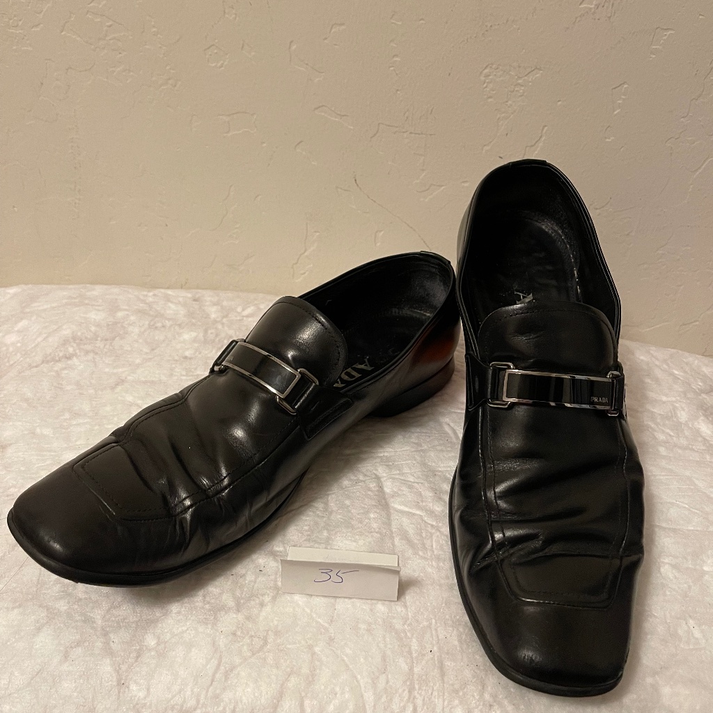 Prada Men's Used Black Shoes